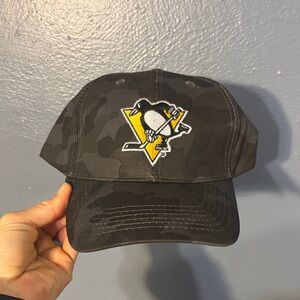 Black Camouflage Pittsburgh Penguins hat